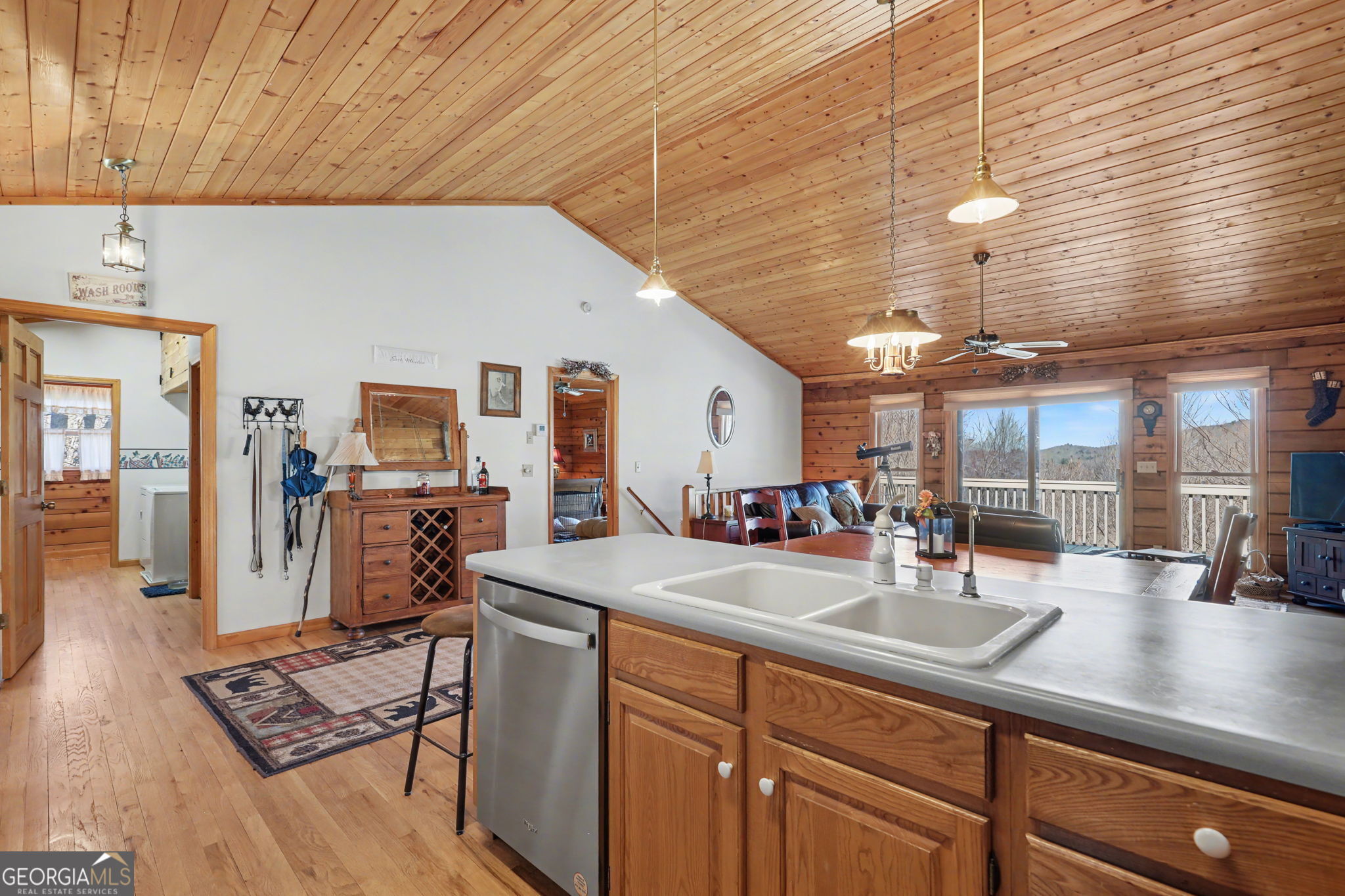 437 Highpoint Drive Property Photo 9