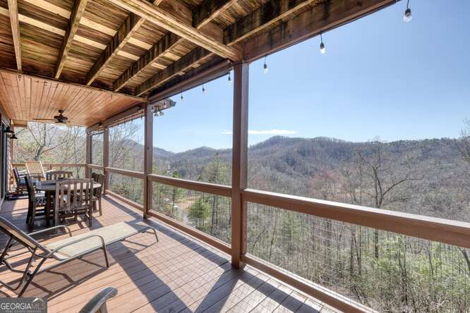 230 Smokin Ridge Property Photo 10