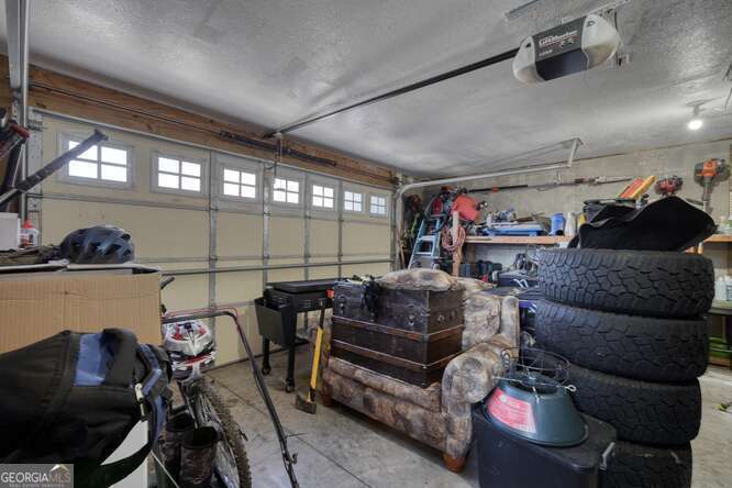 230 Smokin Ridge Property Photo 38