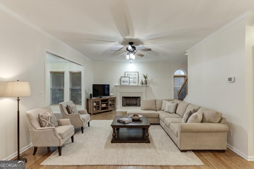 1830 Sanborne Way Property Photo 7