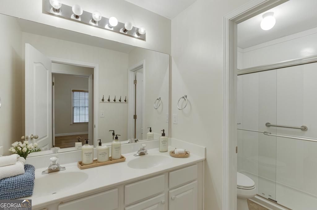 1830 Sanborne Way Property Photo 14