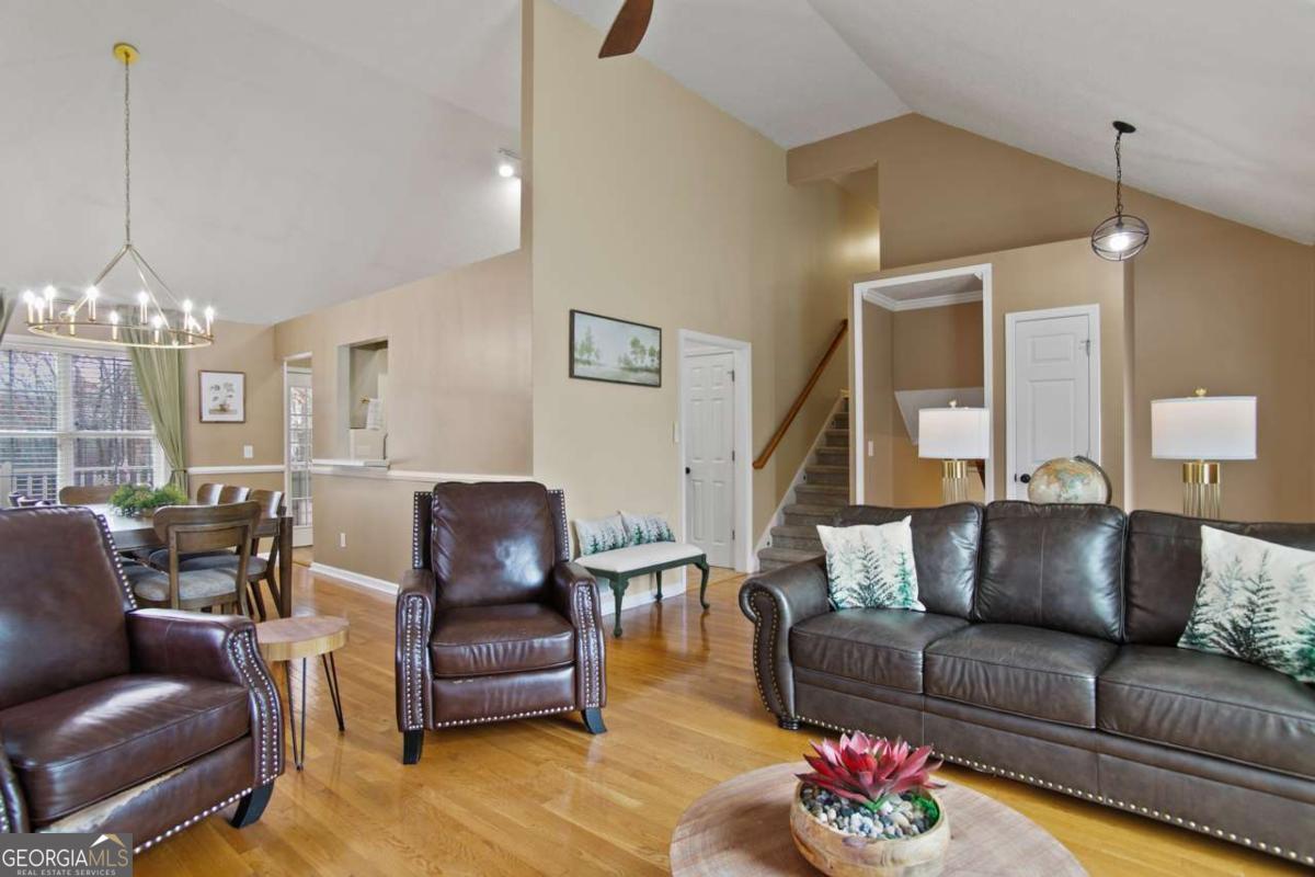 308 Saddle Wood Drive Property Photo 11