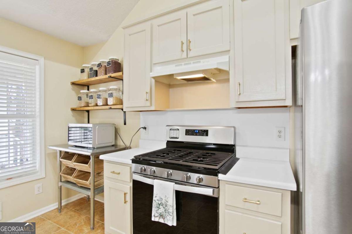 308 Saddle Wood Drive Property Photo 19