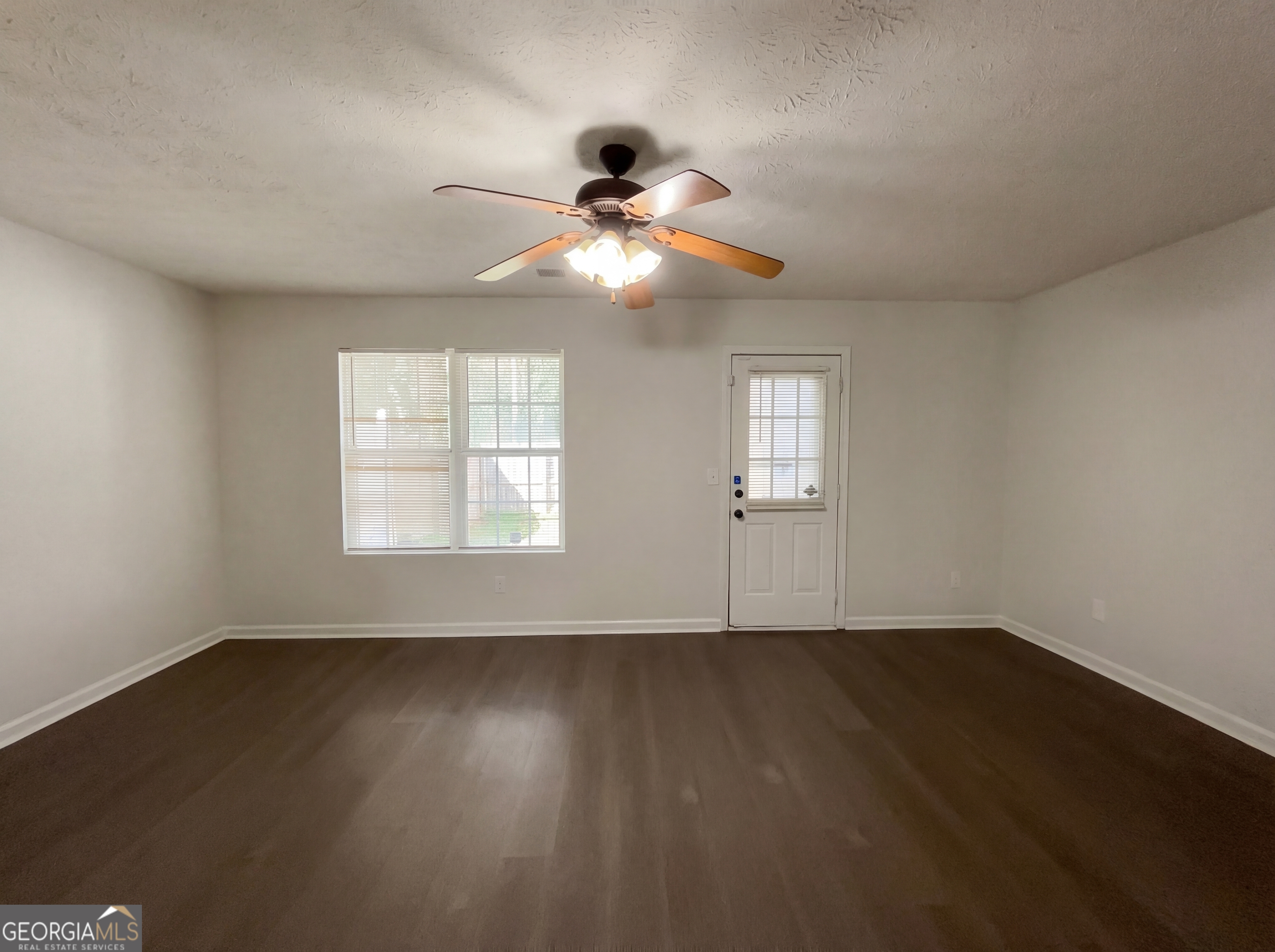 4041 Browne Court Property Photo 3
