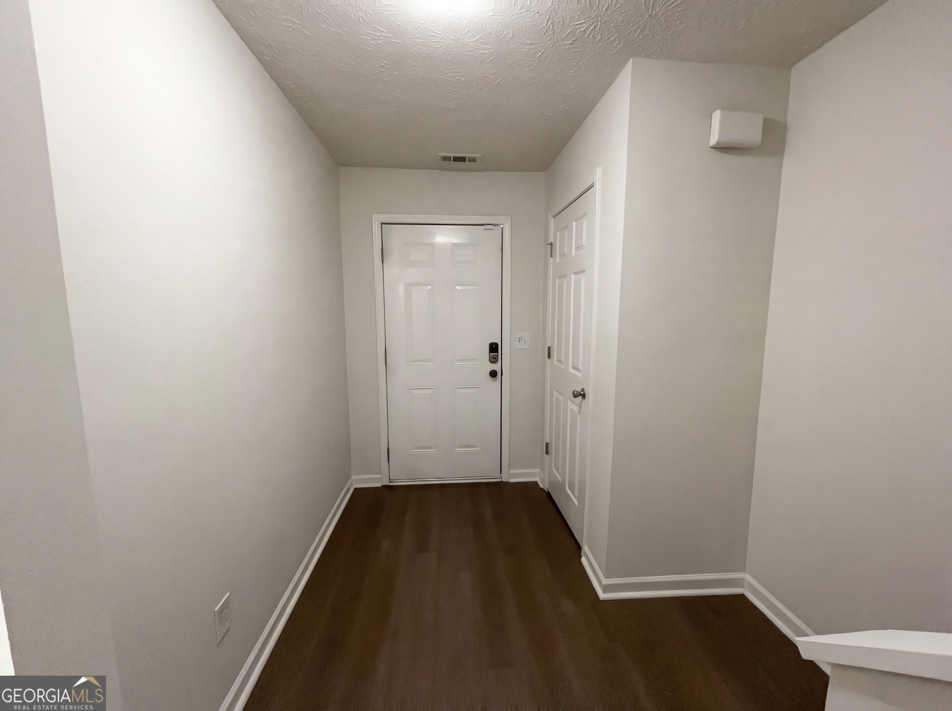4041 Browne Court Property Photo 6