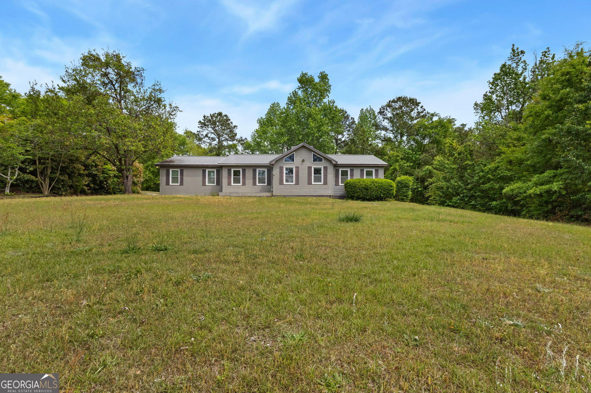 121 Girl Scout Road Property Photo 3