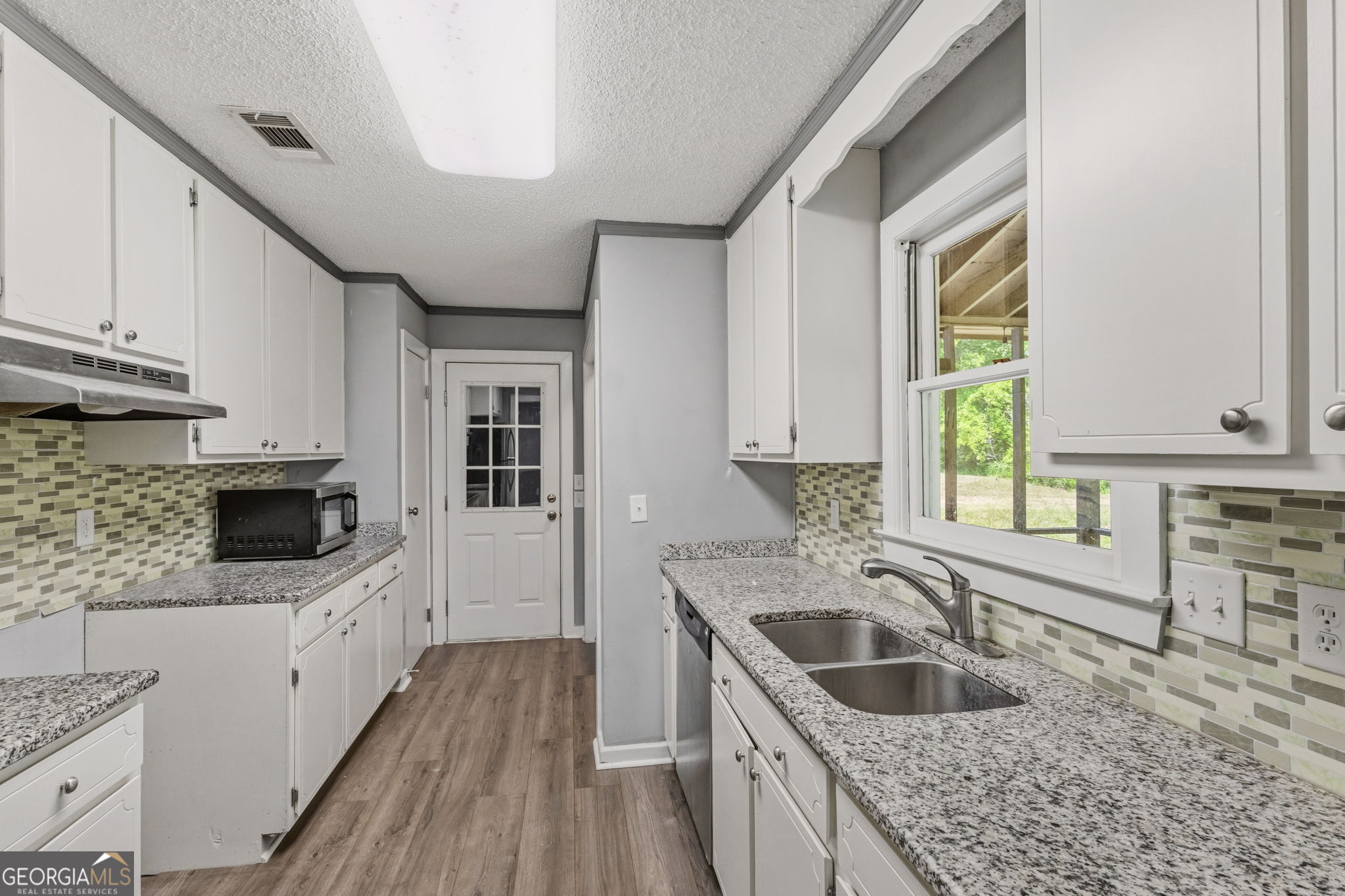 121 Girl Scout Road Property Photo 8