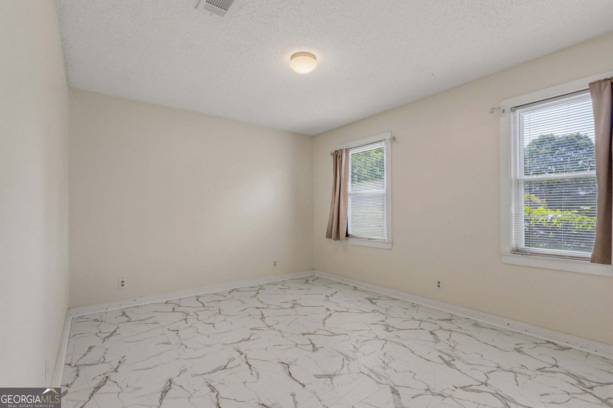 121 Girl Scout Road Property Photo 16