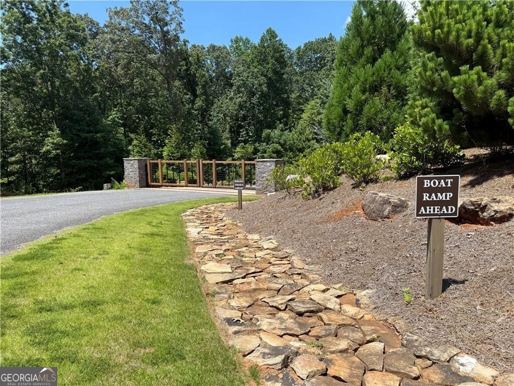 77 River Overlook Lane S Property Photo 4