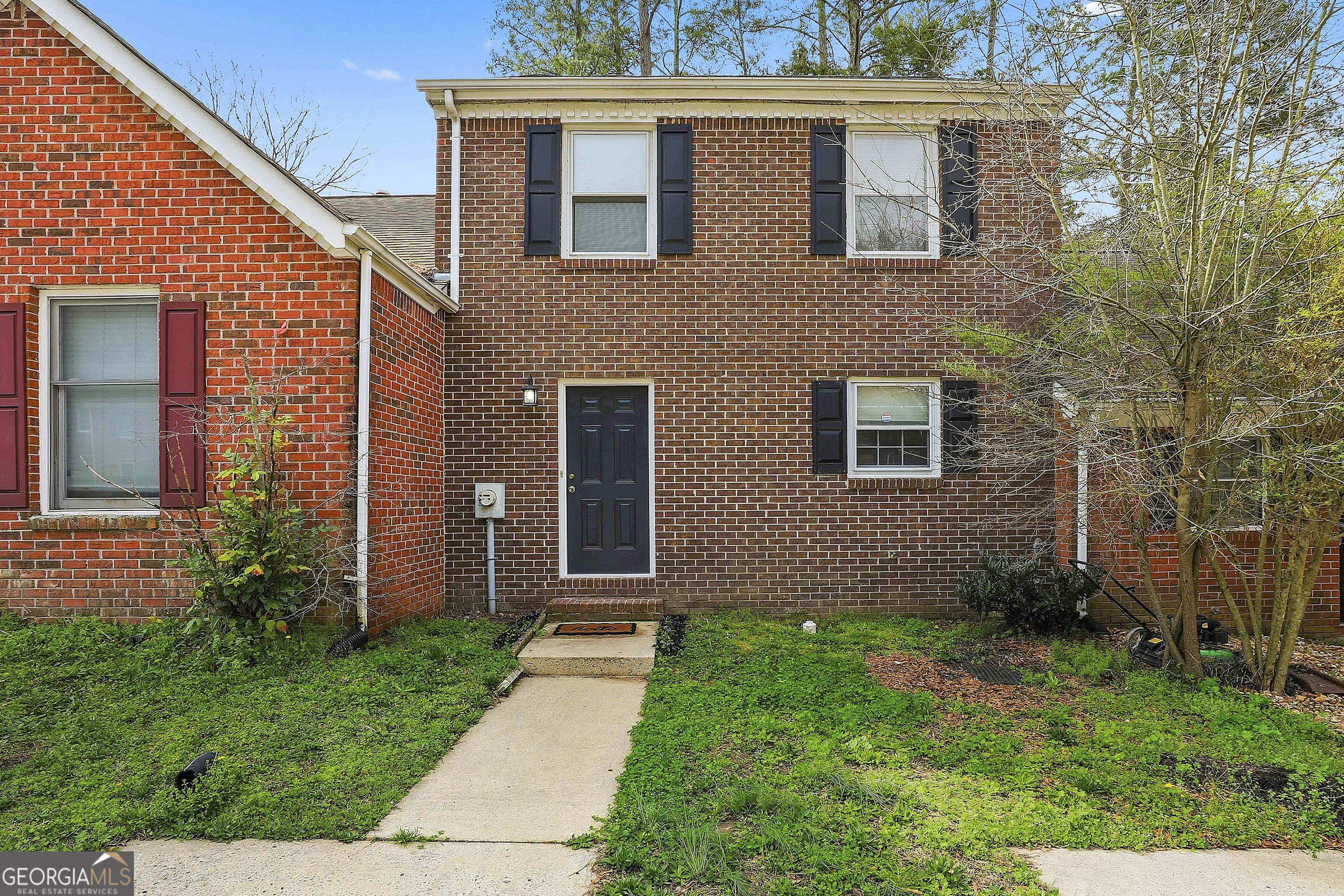 155 Williamsburg Way