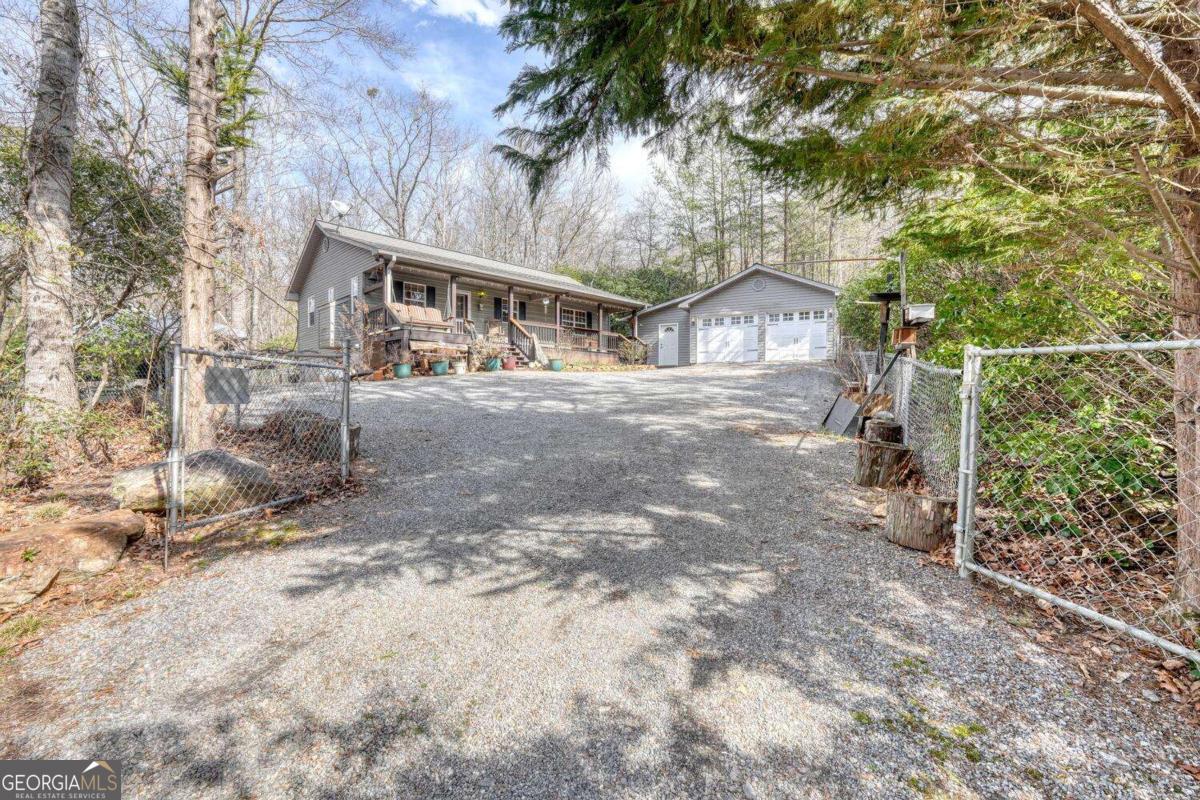 1189 Old Forge Estates Property Photo 1
