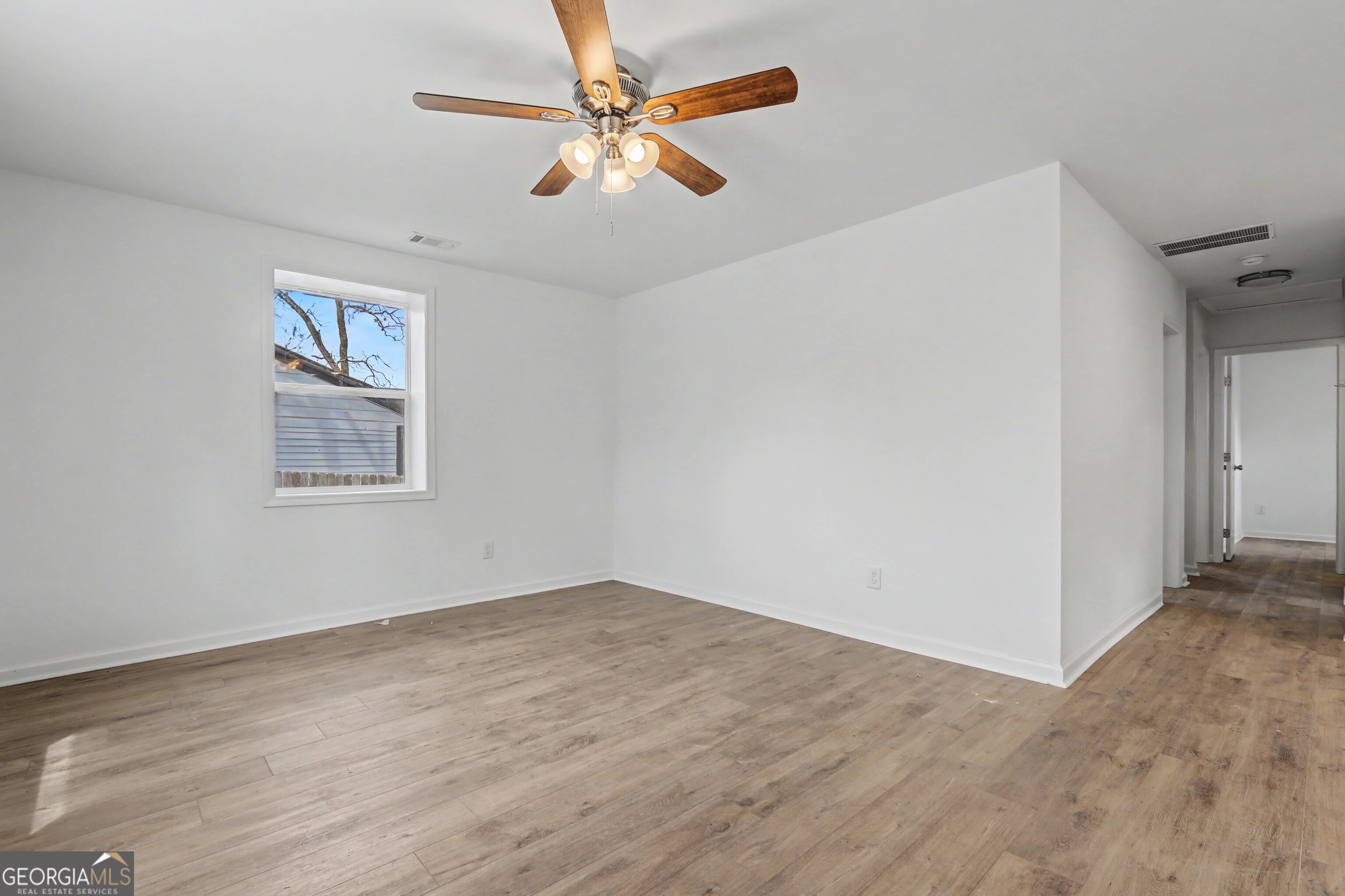 7 Jackson Street Property Photo 8