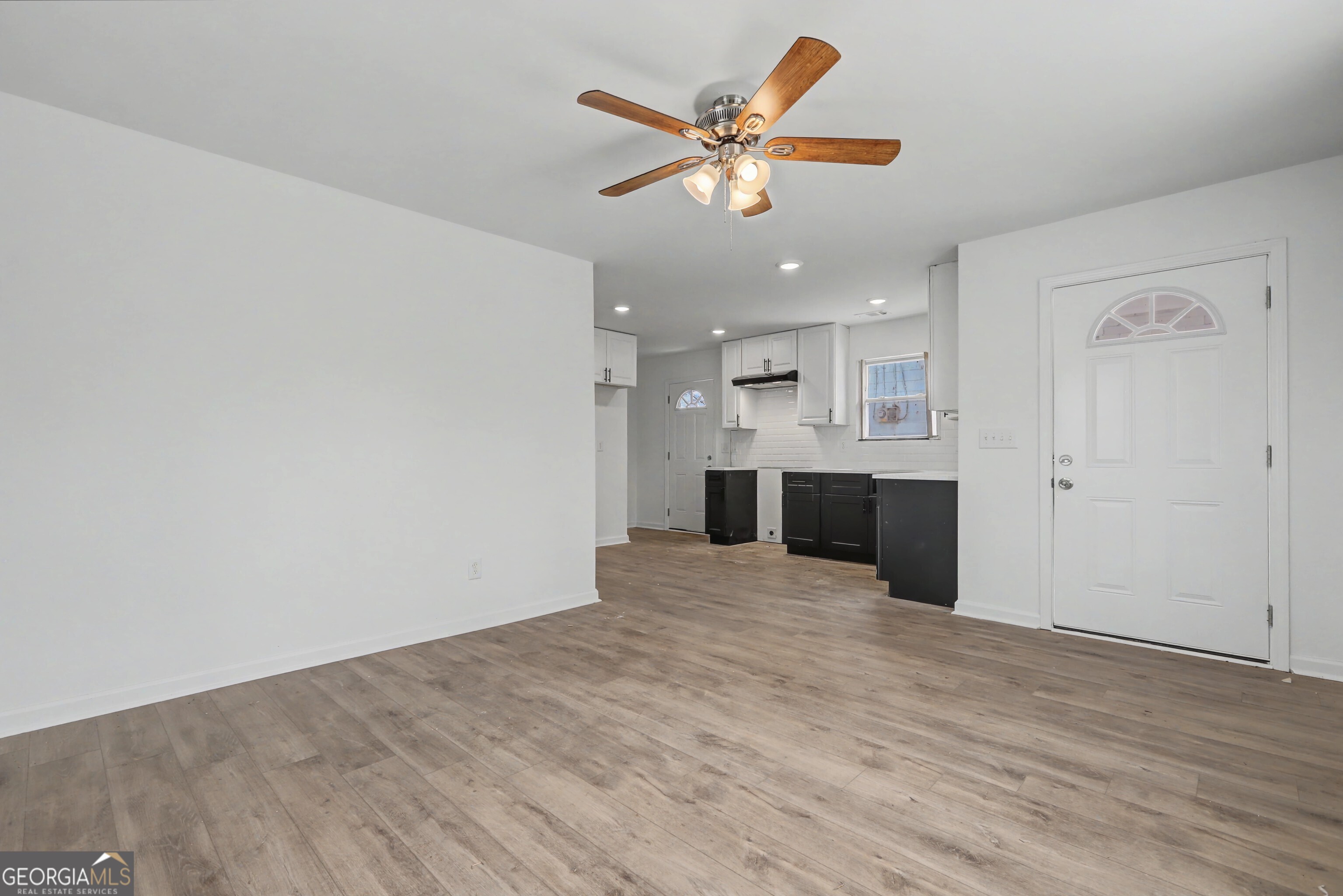 7 Jackson Street Property Photo 9
