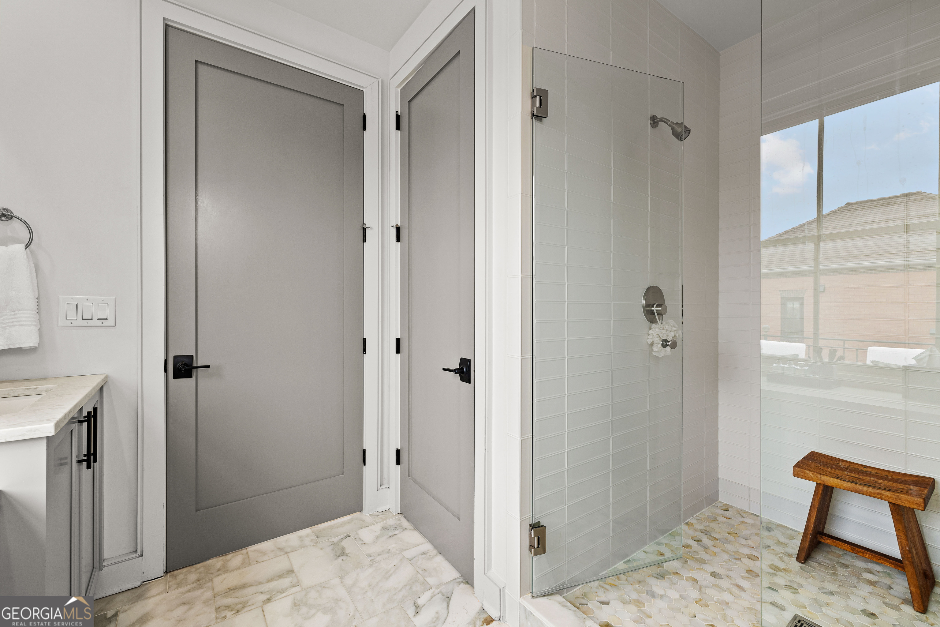 145 3rd Street Property Photo 25