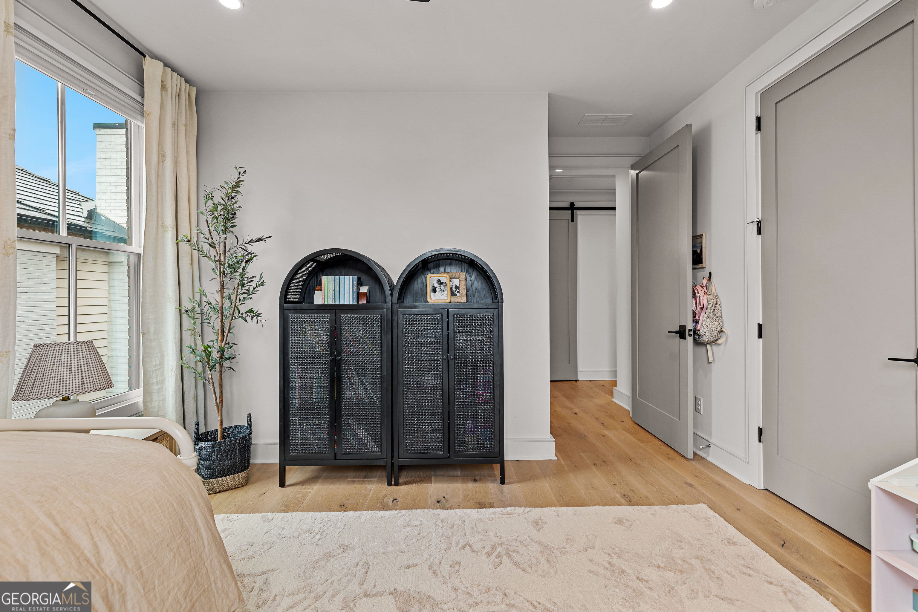 145 3rd Street Property Photo 33