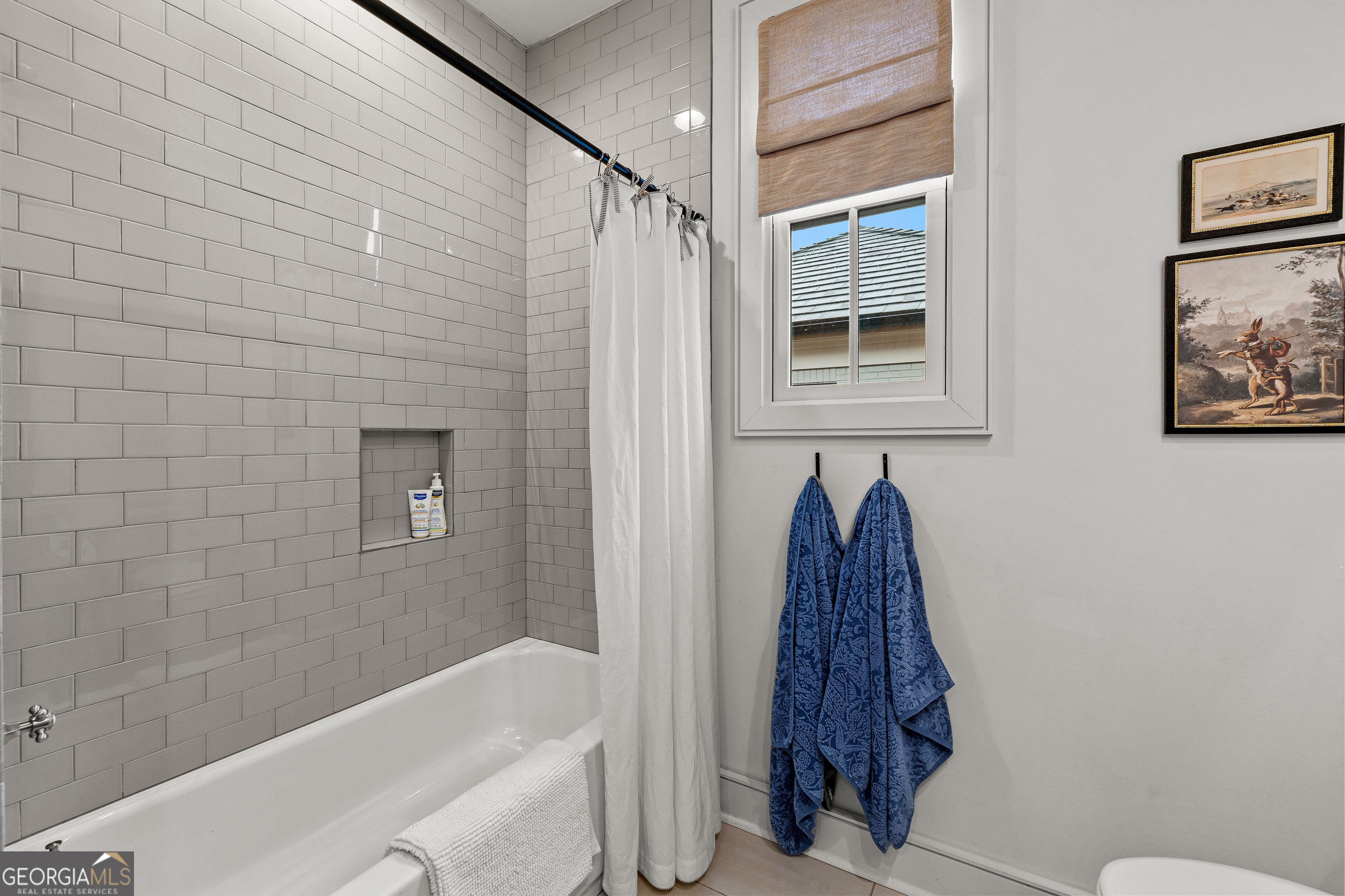 145 3rd Street Property Photo 35