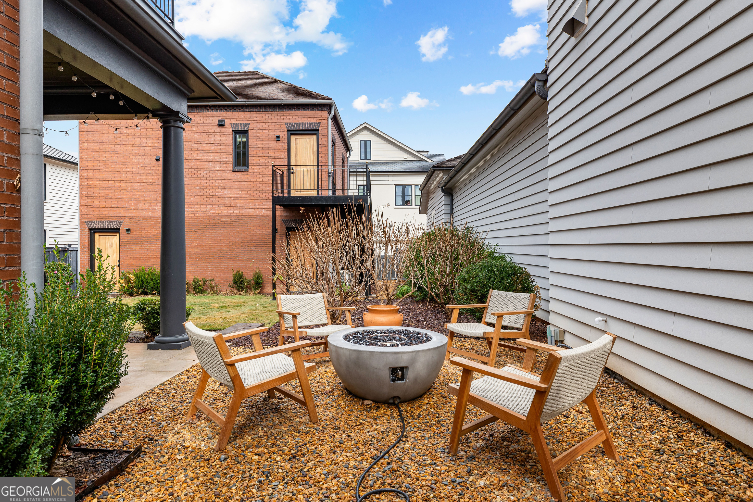 145 3rd Street Property Photo 39