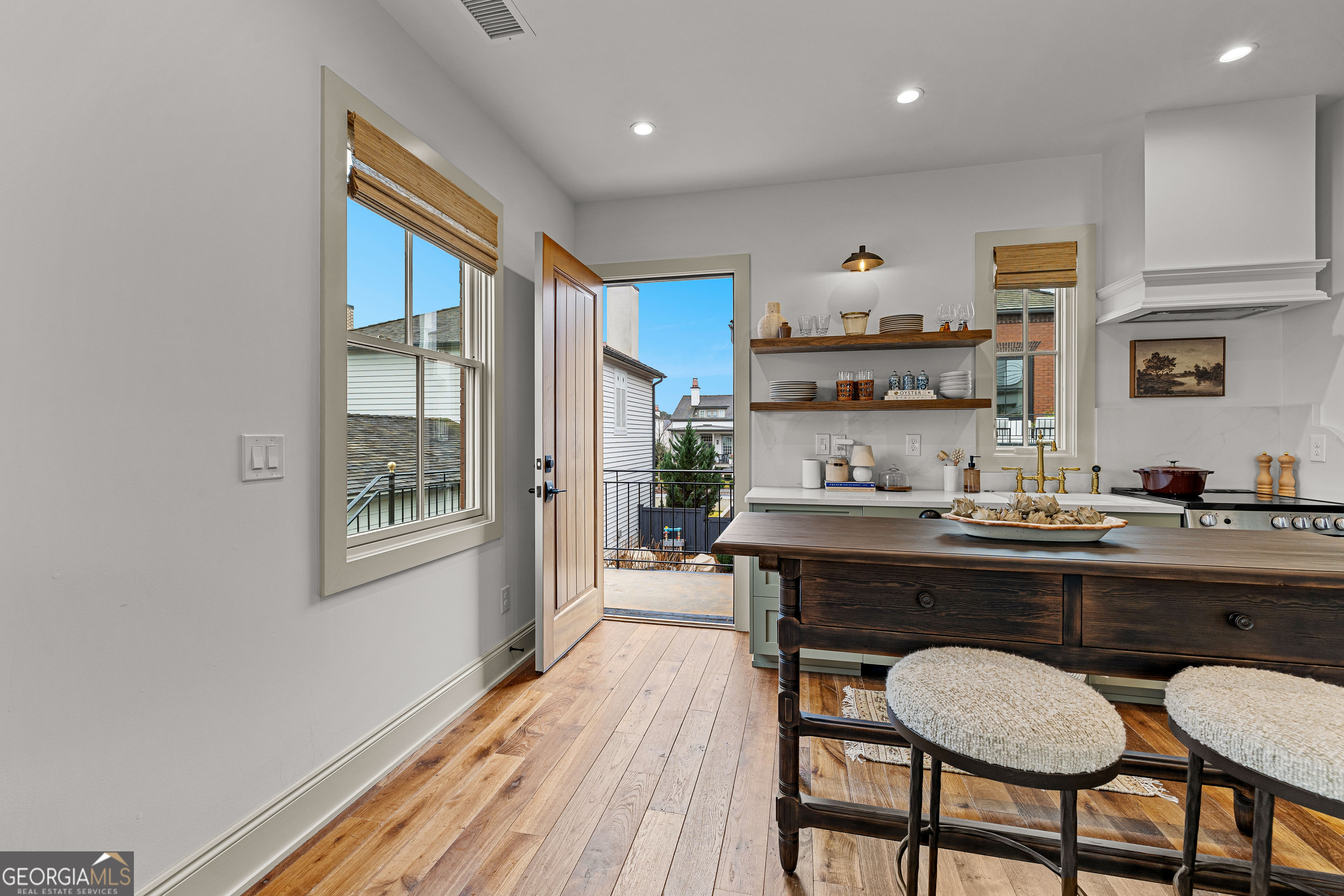 145 3rd Street Property Photo 45