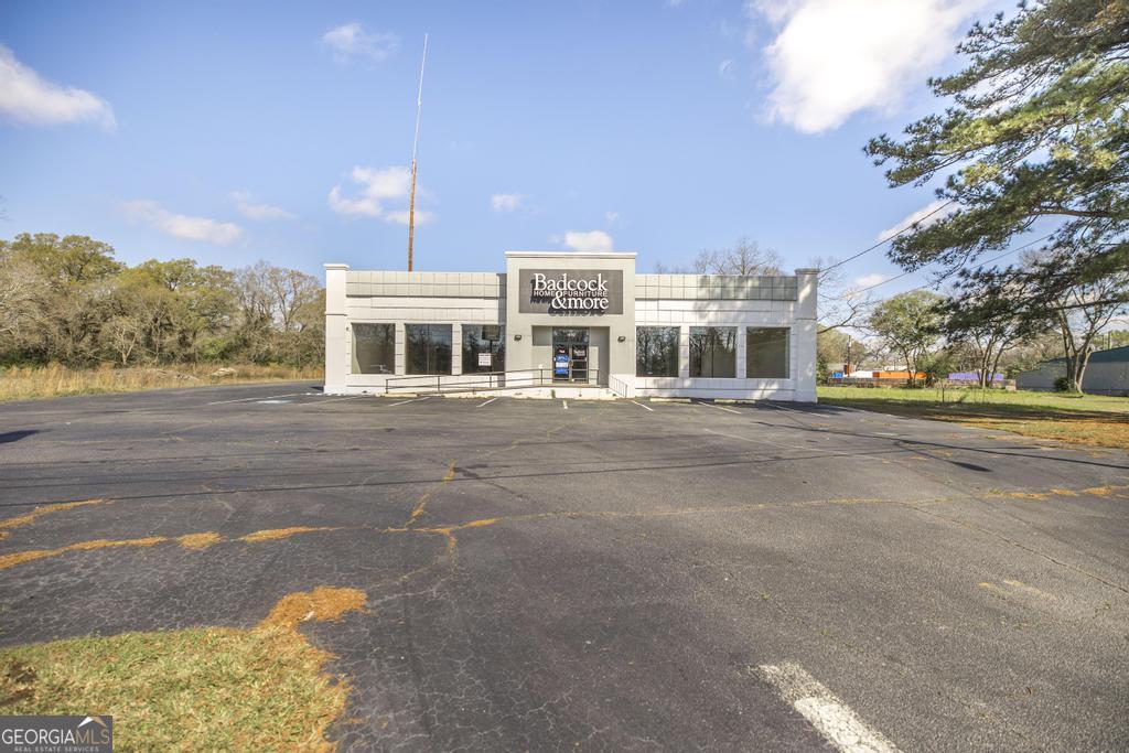 410 S Camellia Boulevard Property Photo 3