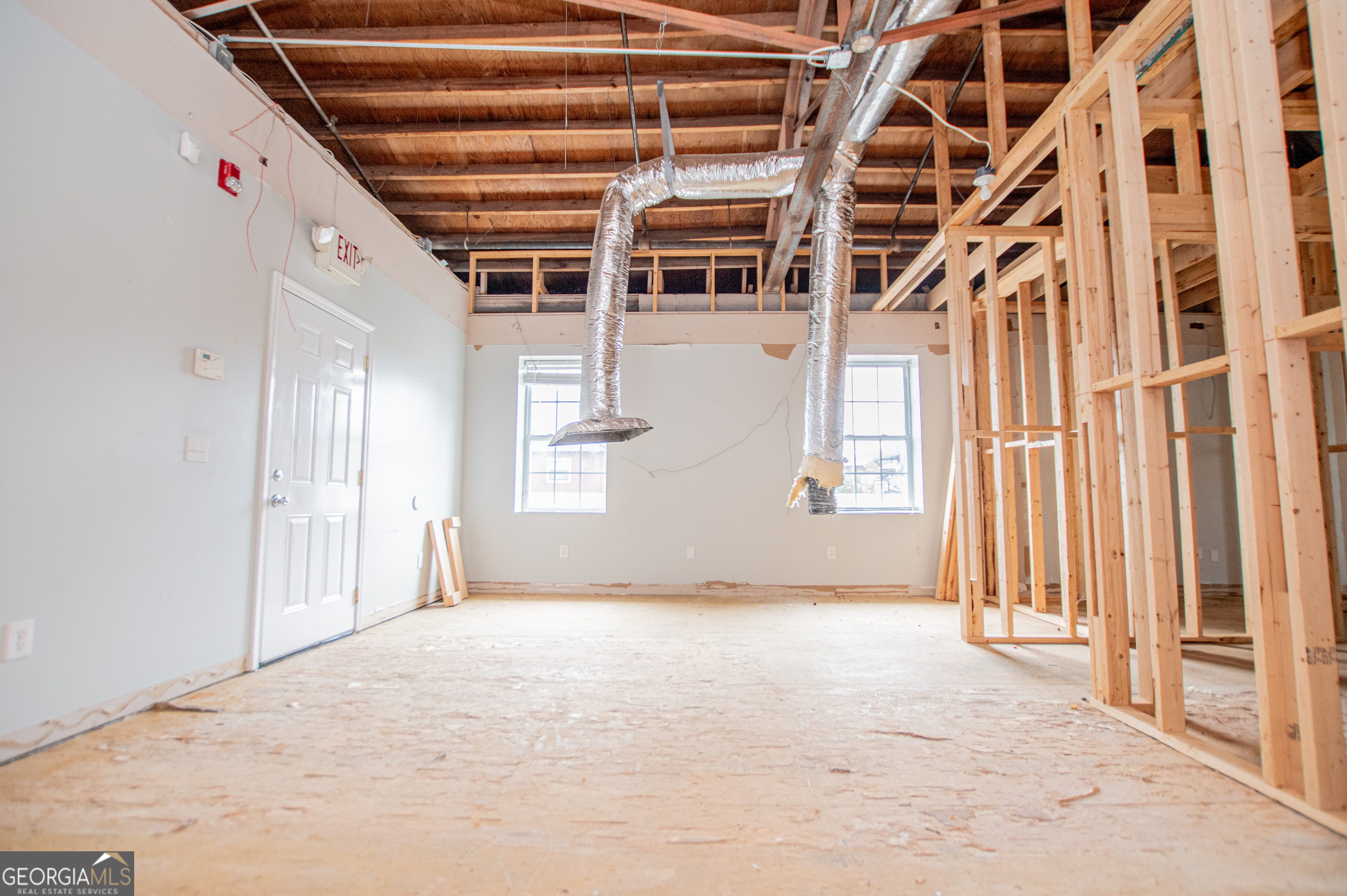 105 E Church Street Property Photo 16