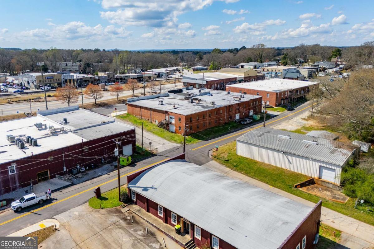 105 E Church Street Property Photo 42