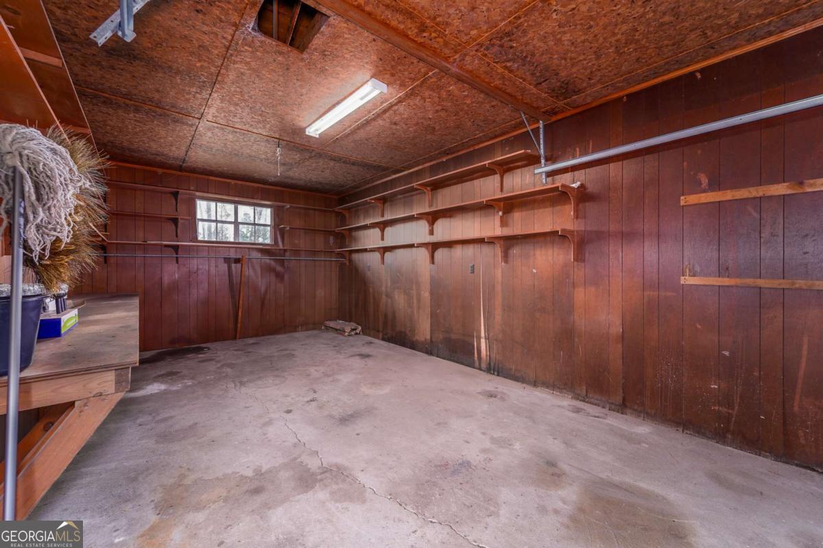 701 Van Streat Property Photo 11