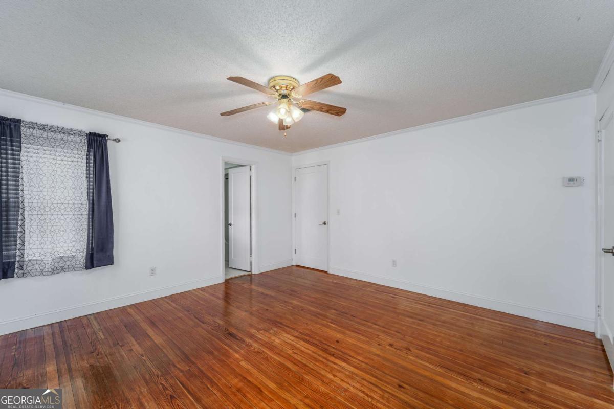 701 Van Streat Property Photo 13