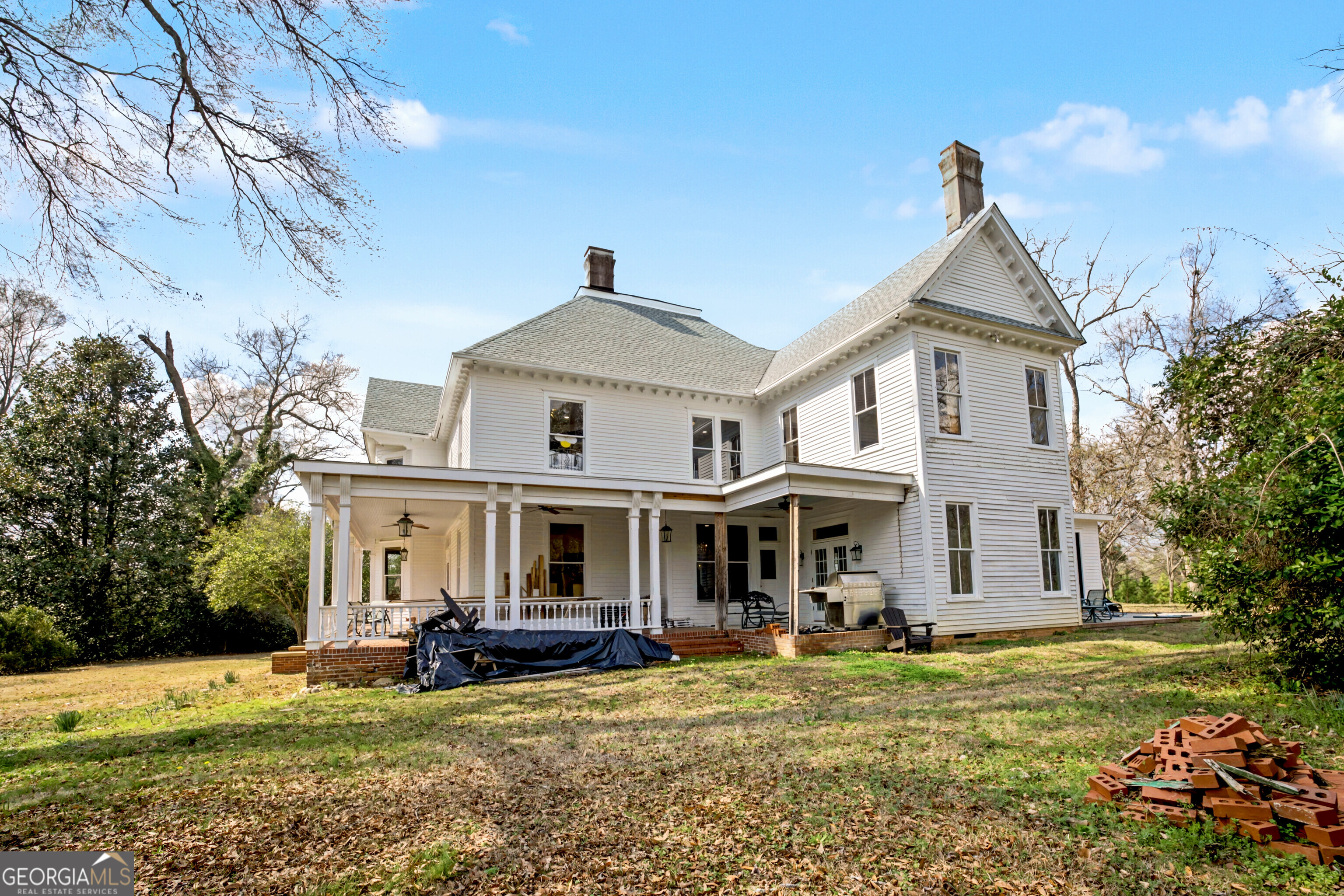 275 Rose Avenue Property Photo 4