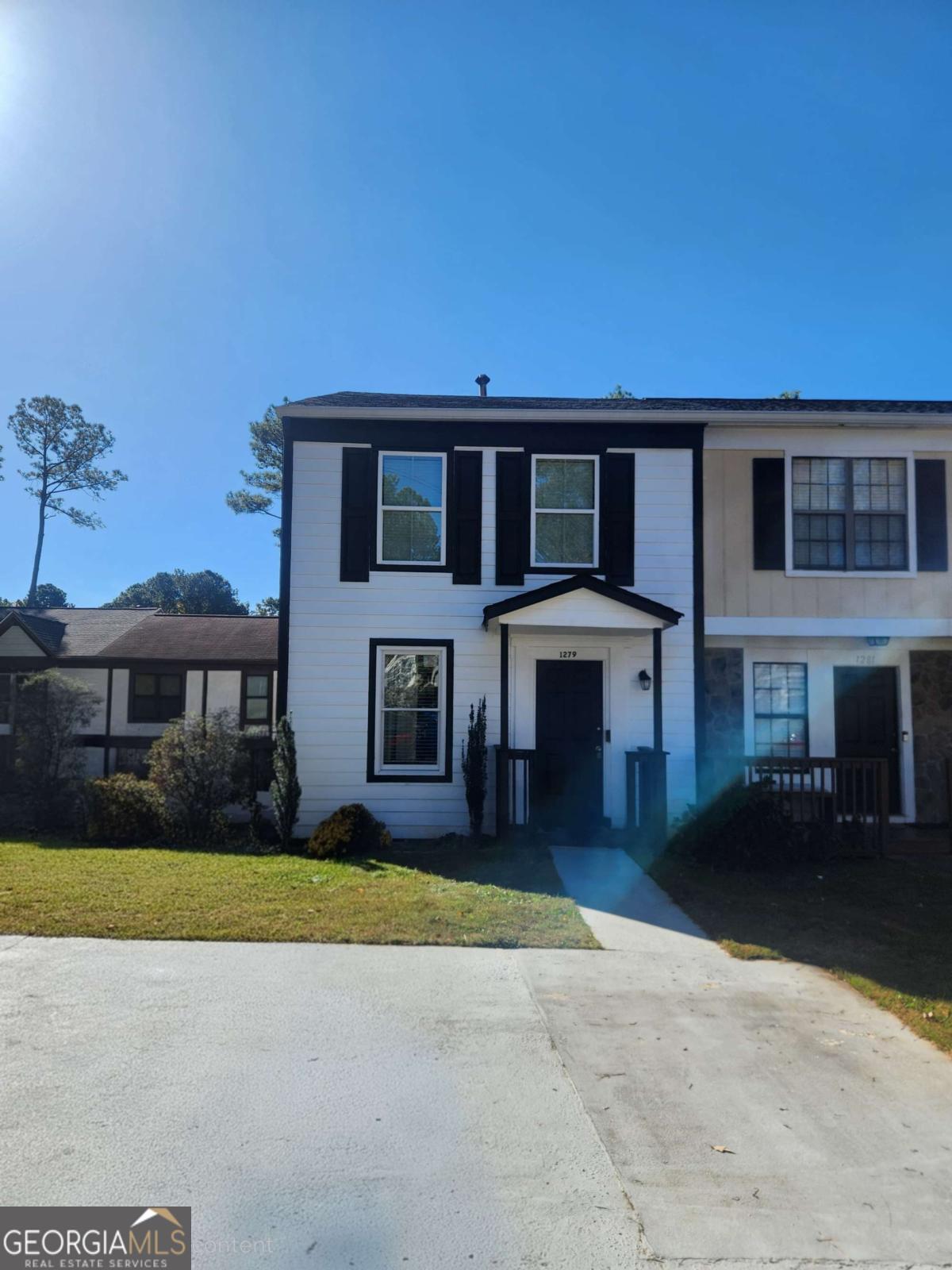 1279 Ridgecrest Lane Se Property Photo 1