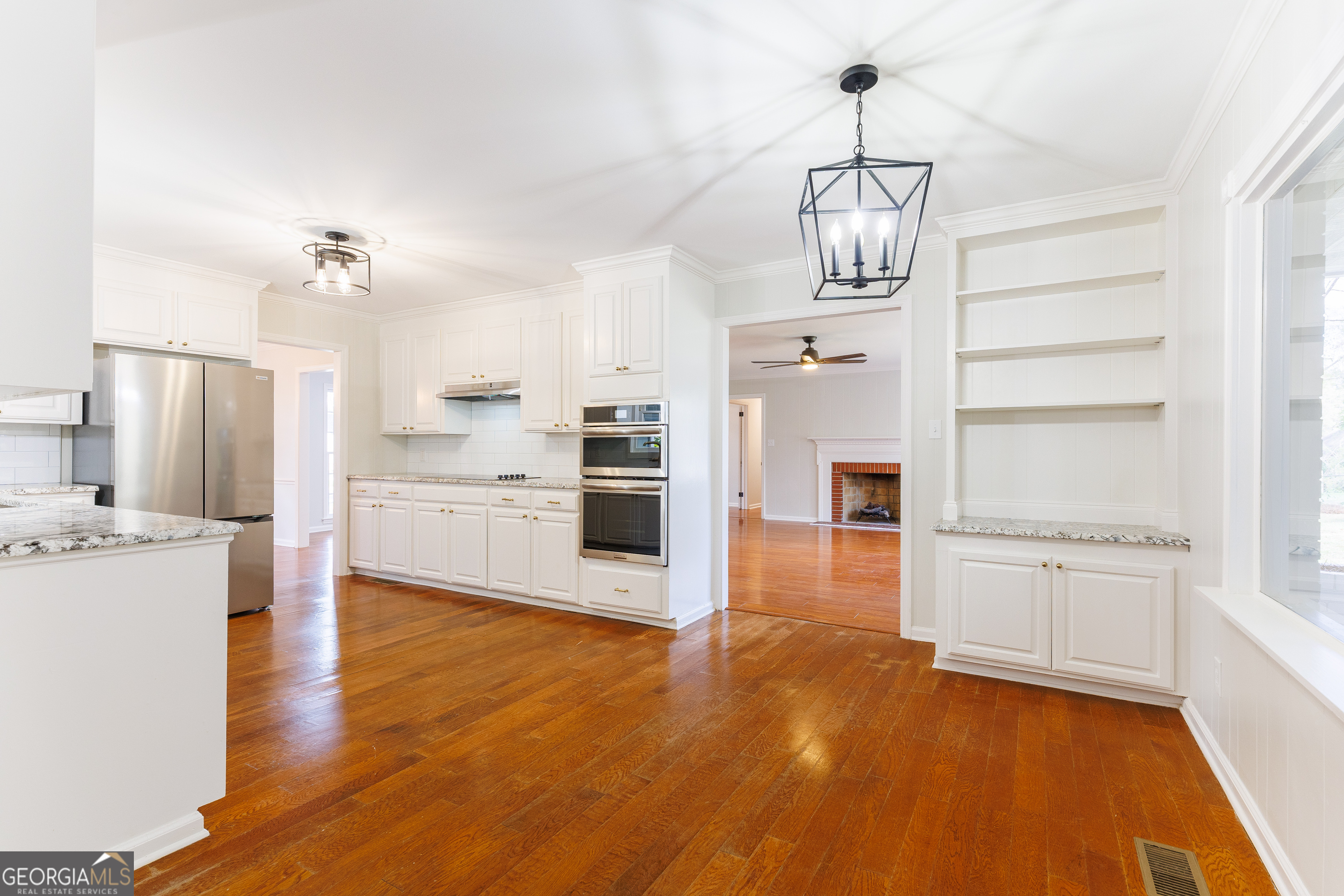 2307 Riverhill Drive Property Photo 16