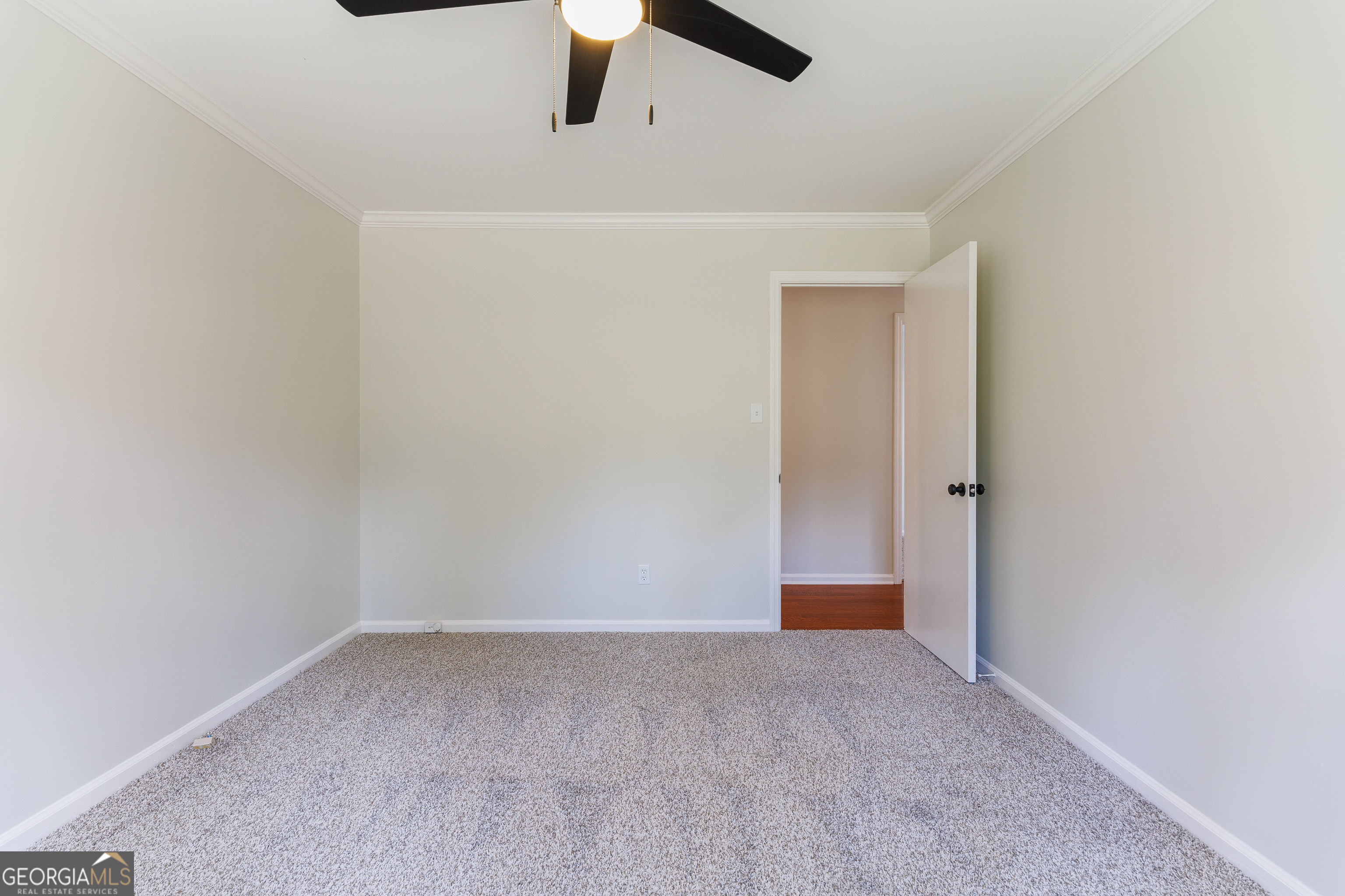 2307 Riverhill Drive Property Photo 33