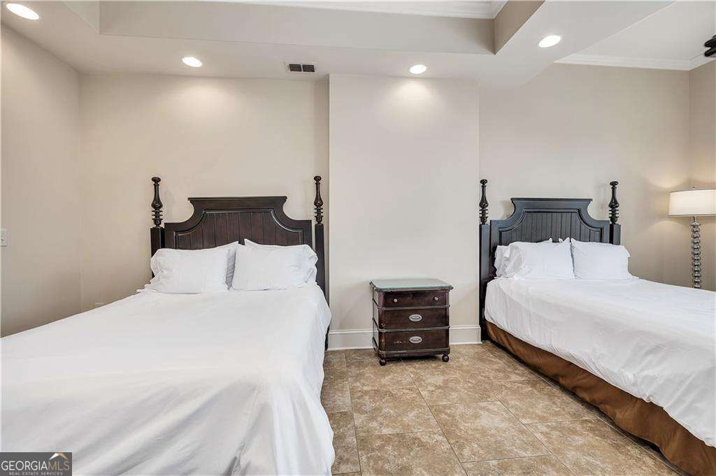 1015 Beachview Drive # 103 Property Photo 7