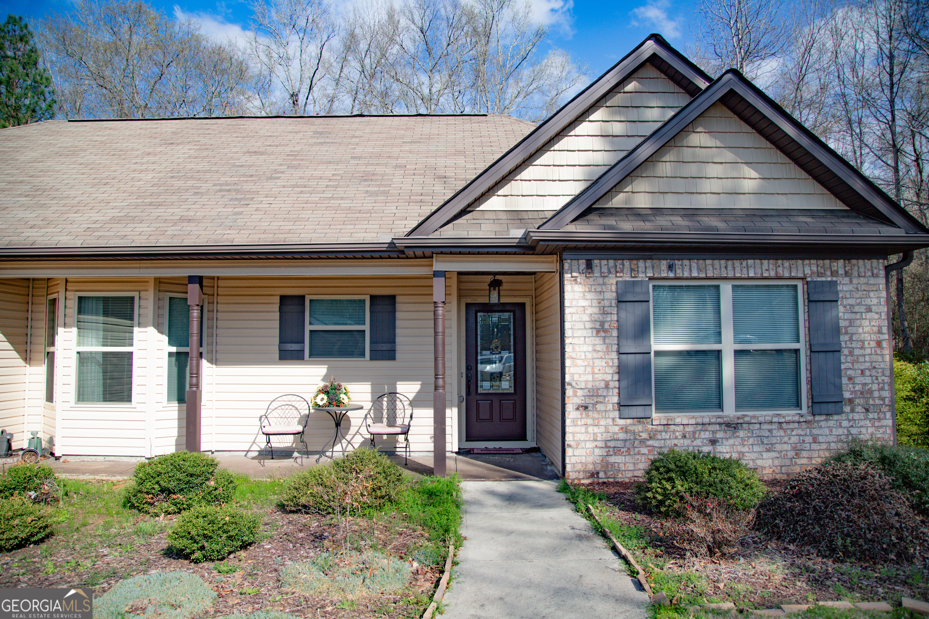 149 Bridle Path Property Photo 5