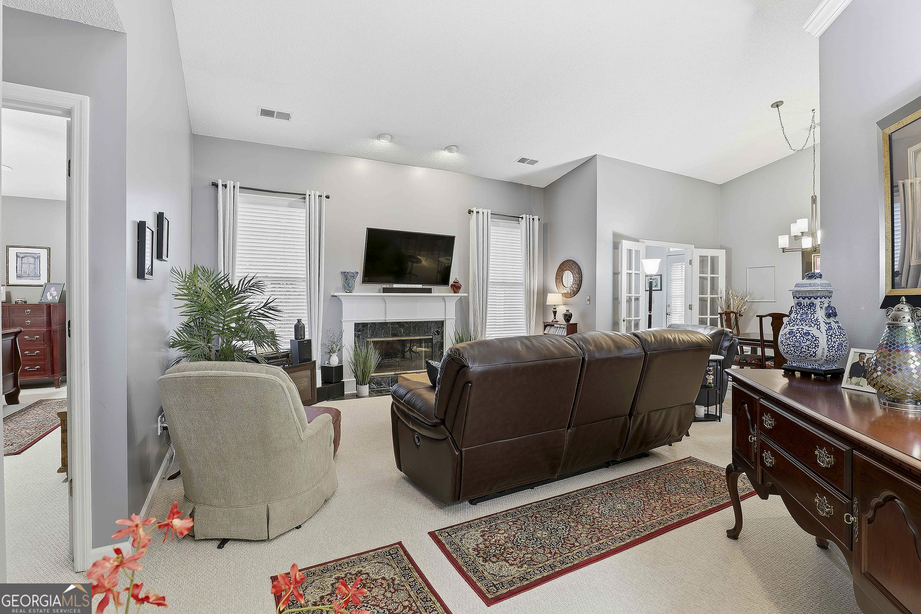 207 Masters Drive S Property Photo 10