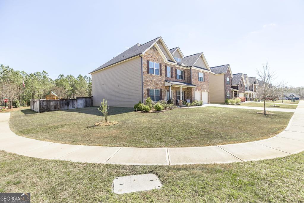 100 Cedar Leaf Trail Property Photo 4