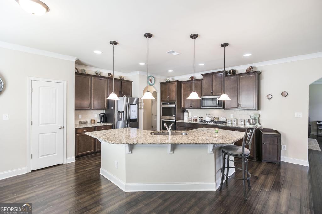 100 Cedar Leaf Trail Property Photo 14