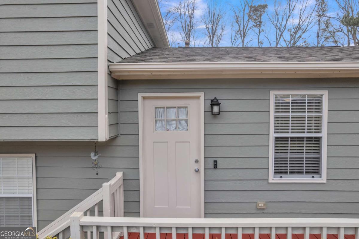 3123 Booths Court Property Photo 4