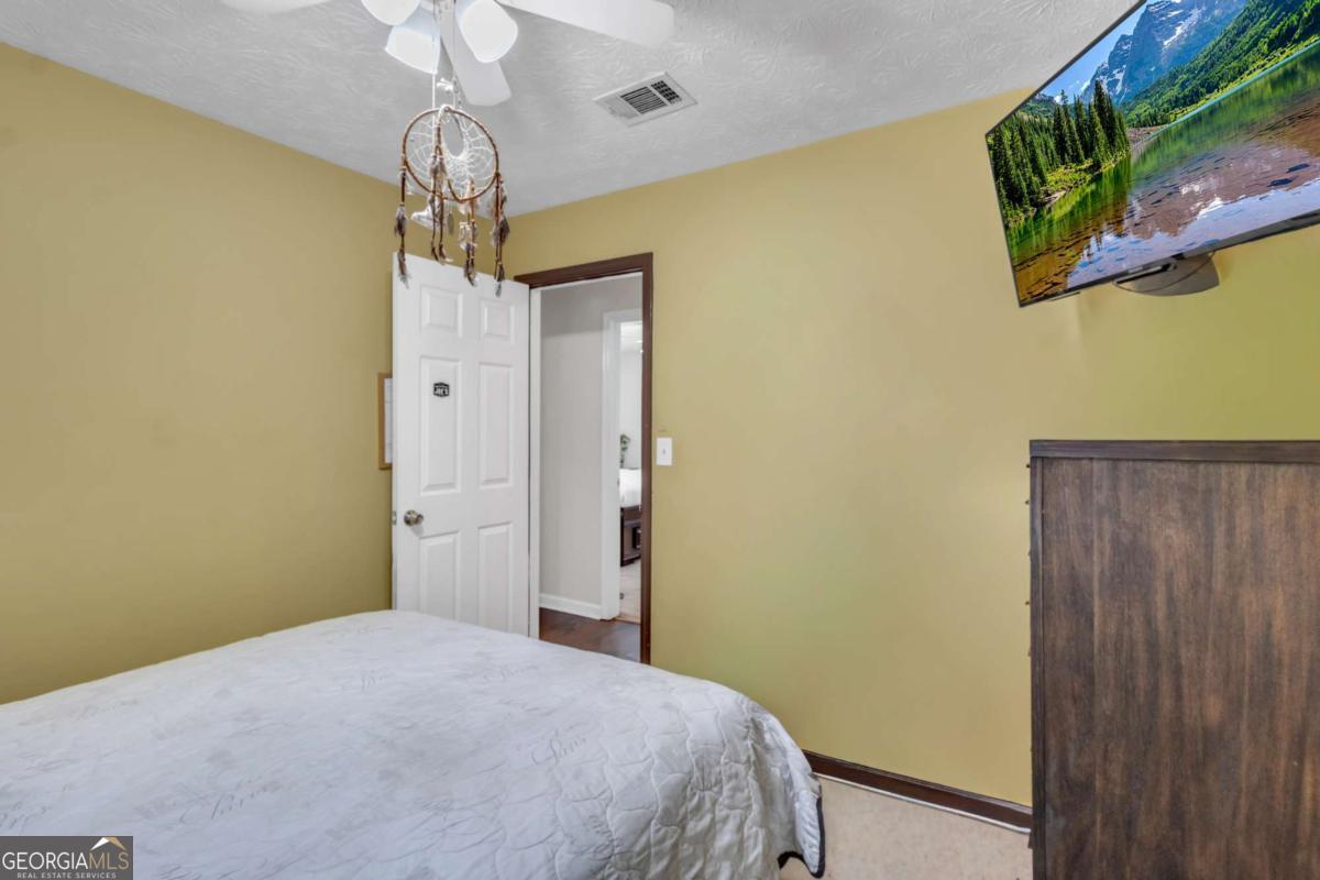 3123 Booths Court Property Photo 15