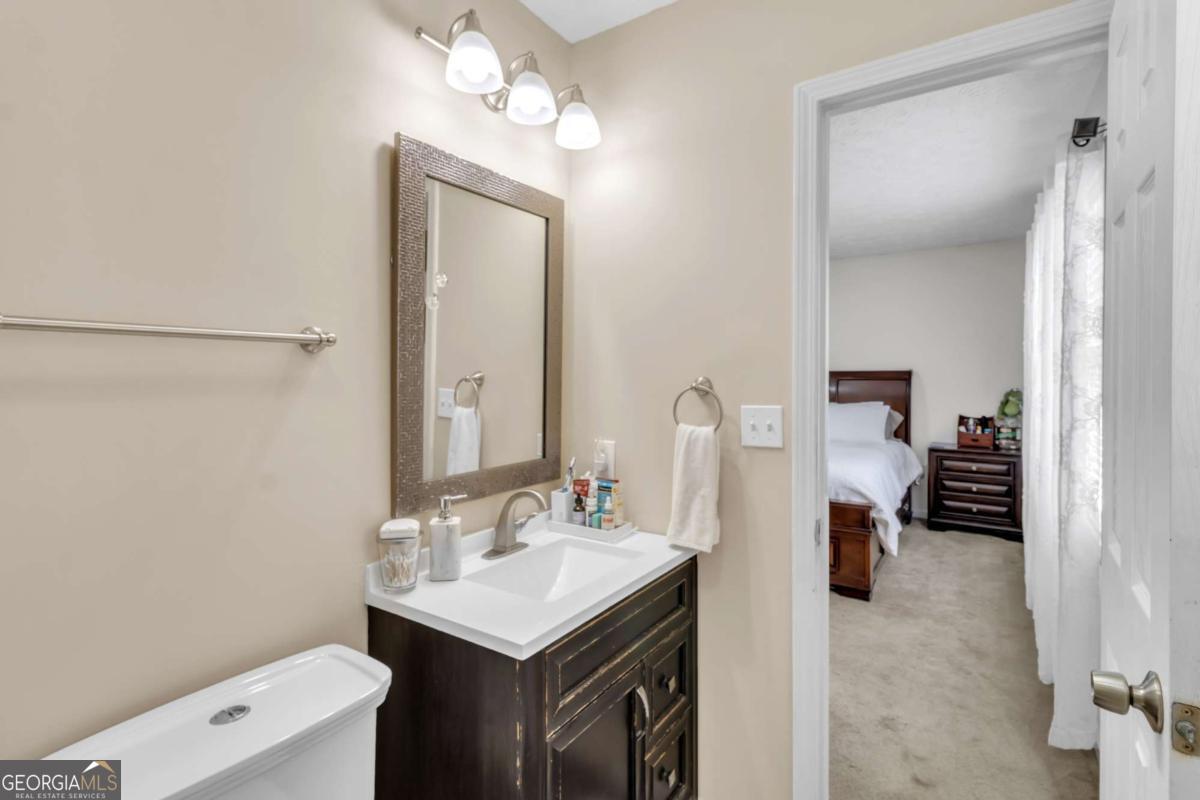 3123 Booths Court Property Photo 23