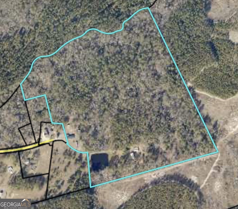 442 Fox Run Road Property Photo 5
