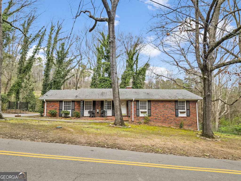 206 Hammond Drive Property Photo 1