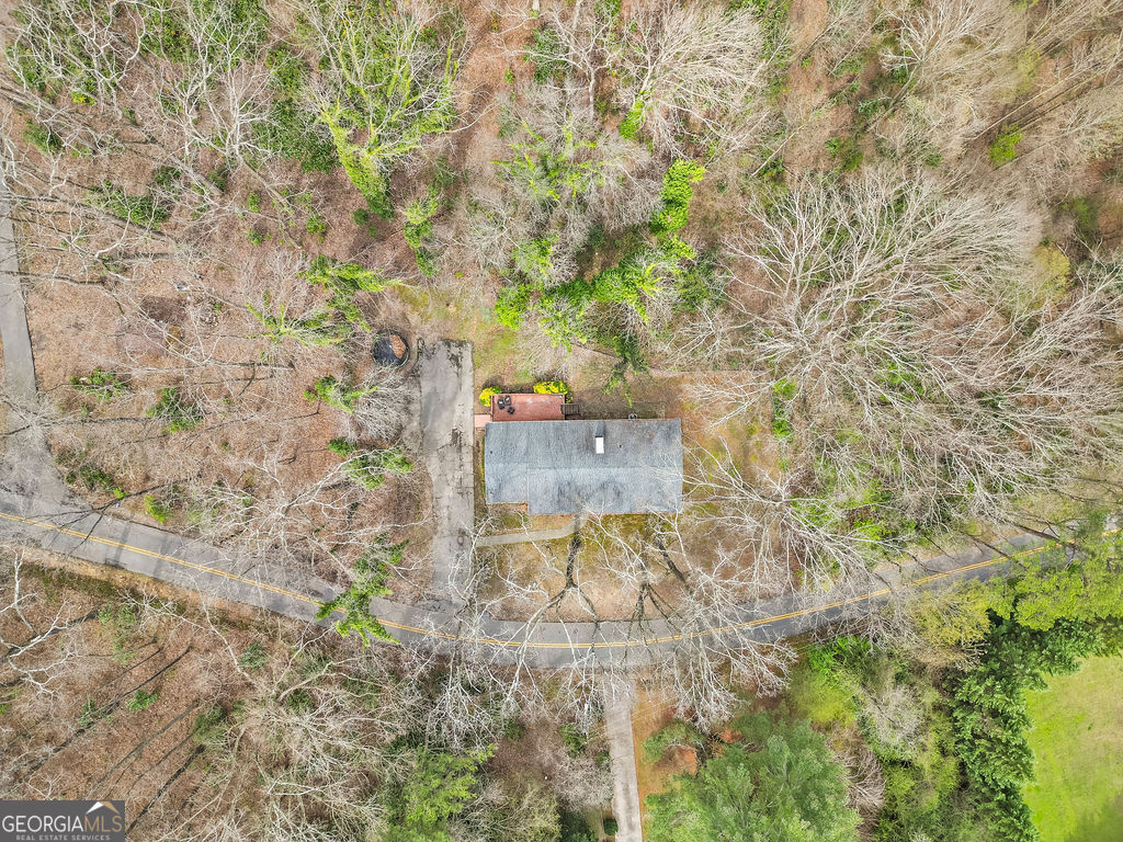 206 Hammond Drive Property Photo 7