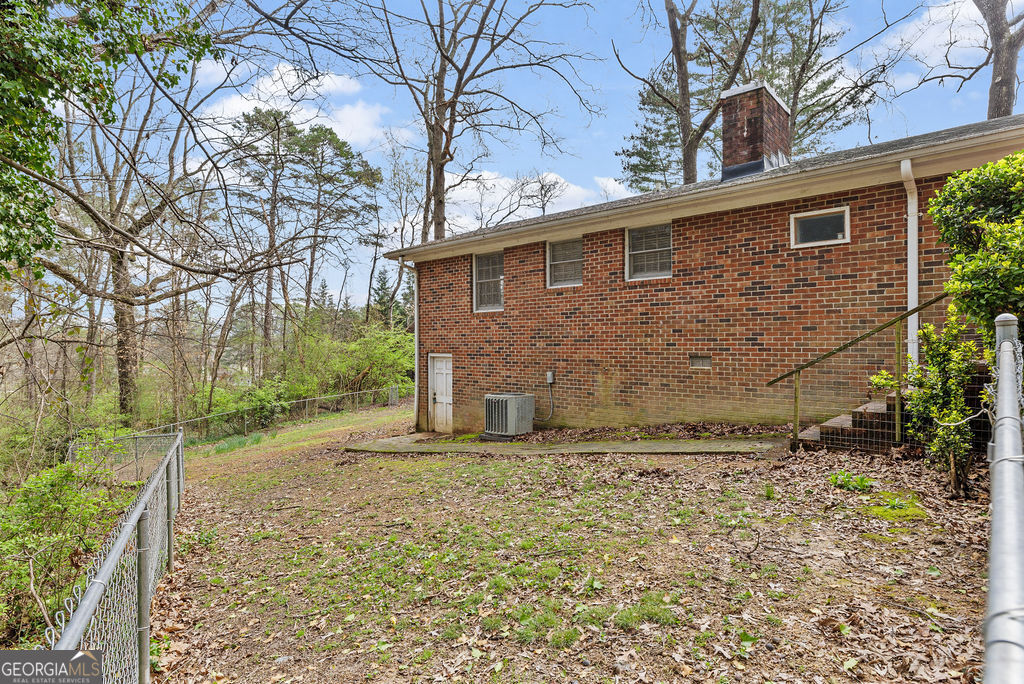 206 Hammond Drive Property Photo 34