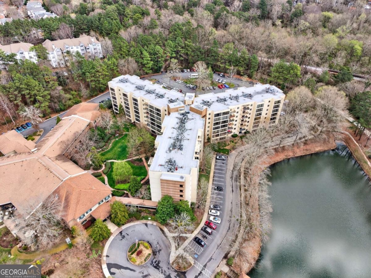 1800 Clairmont Lake # A227 Property Photo 1