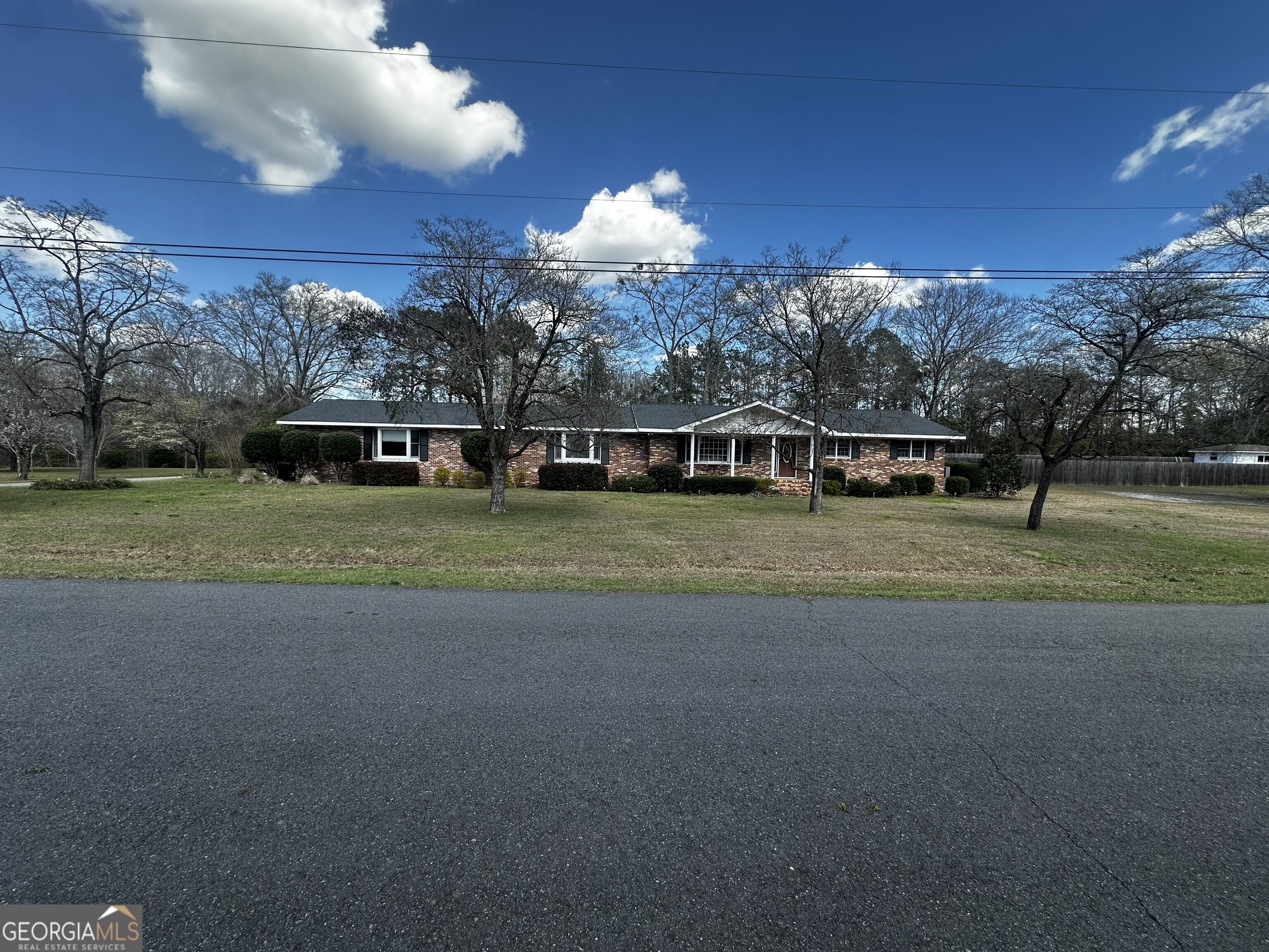 108 Sitton Avenue Property Photo 1