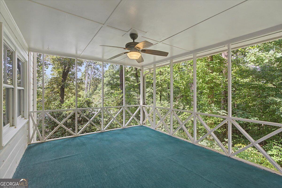 1663 Huntingford Drive Property Photo 26