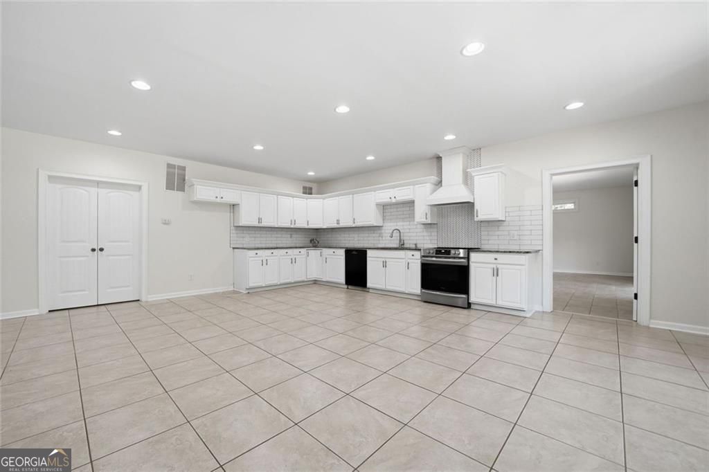 3930 Fouts Drive Property Photo 42