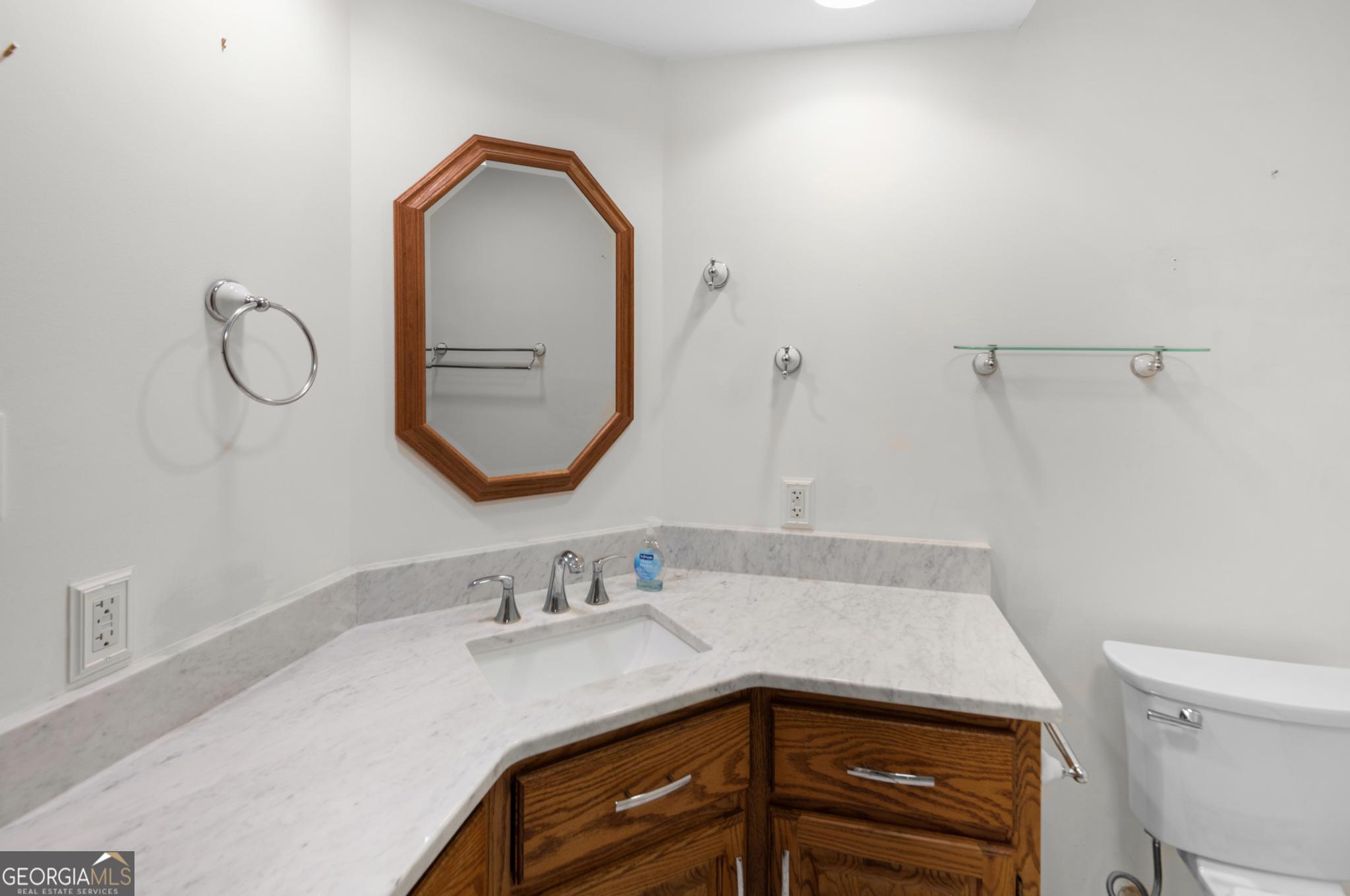 4909 Perry Road Property Photo 26