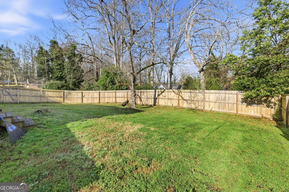 314 Holley Street Property Photo 38