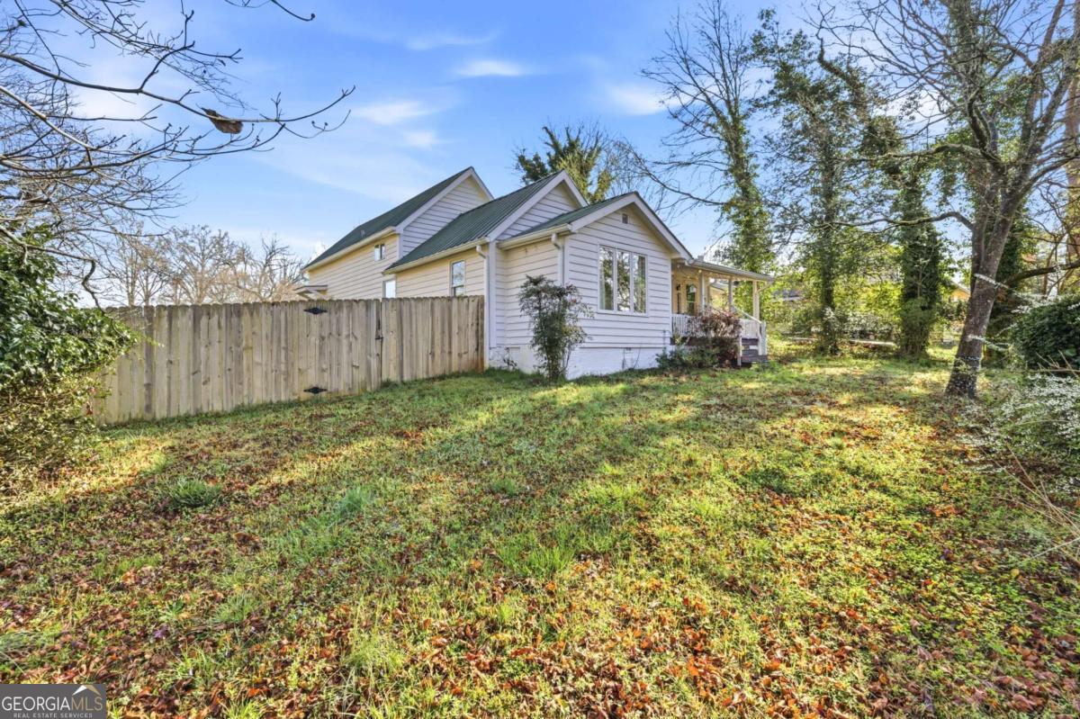 314 Holley Street Property Photo 39